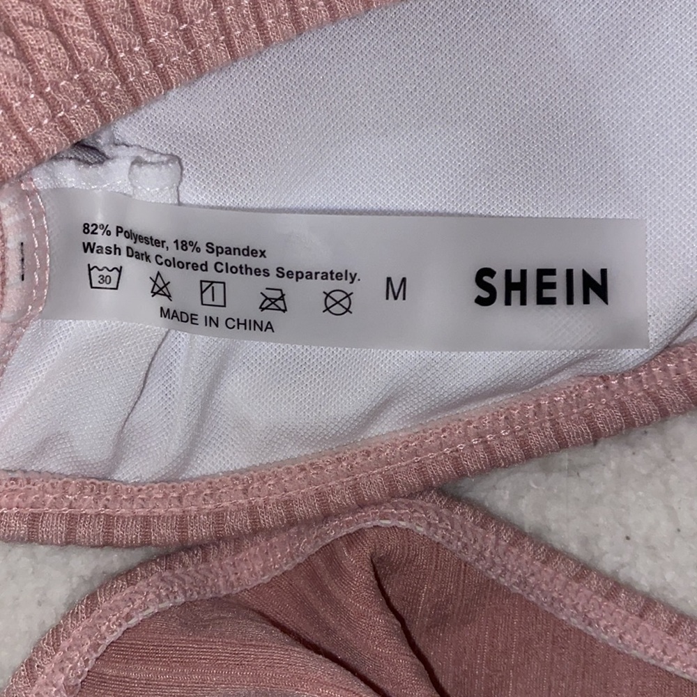 Light Pink Ribbed Bikini - Picture 4 of 4